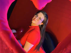 AuroraCou - female webcam at xLoveCam