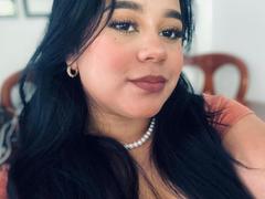 AuroraDiMarco - female with black hair webcam at xLoveCam