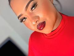 AuroraRossx from xLoveCam