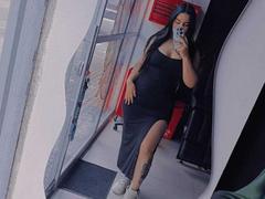 AuroraSantorini - female with black hair webcam at xLoveCam