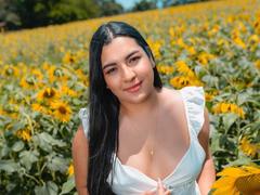 AuroraSxx - female with black hair webcam at xLoveCam