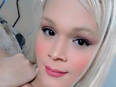 MiaPeach from LiveJasmin