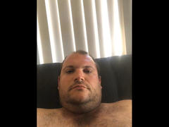 AussieStrong from xLoveCam