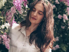 AutumnSara - female with brown hair and  small tits webcam at xLoveCam