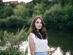 AutumnSara - female with brown hair and  small tits webcam at xLoveCam