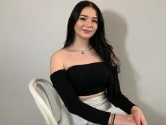 AvaSmid - female with brown hair webcam at LiveJasmin