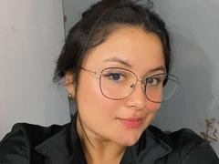 KateLee - female with brown hair and  big tits webcam at LiveJasmin