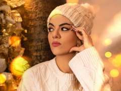 AvaMiaa - female with brown hair webcam at LiveJasmin