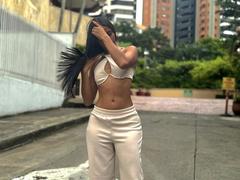 AvaMorgan - female with black hair webcam at xLoveCam