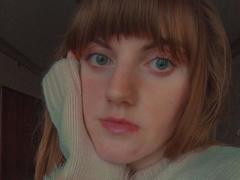 AvaMystic from xLoveCam