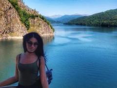 CarynneTaylor - female with black hair and  big tits webcam at LiveJasmin