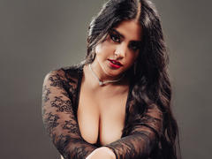AvelinePrescott - female with black hair webcam at LiveJasmin