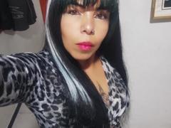 AvelynNoir from xLoveCam