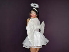 AvrilThomas - female with brown hair and  big tits webcam at xLoveCam