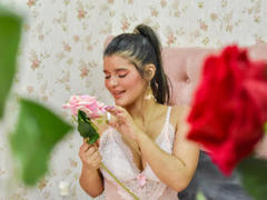 AvrilThomas - female with brown hair and  big tits webcam at xLoveCam