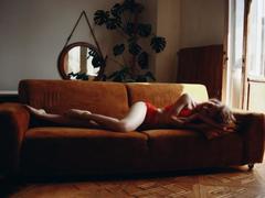 AvroraSnowww - blond female with  small tits webcam at ImLive