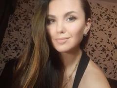 AwesomeValentinna from xLoveCam