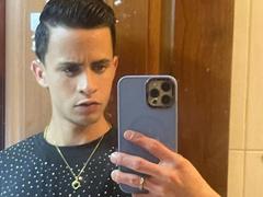 AxelBigCock - male webcam at xLoveCam