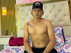 AxelMonroe - male webcam at xLoveCam