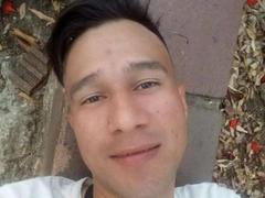 AxelNavas69 from xLoveCam