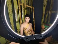 AxelSavage from xLoveCam