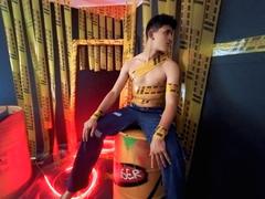 AxelSavage - male webcam at xLoveCam