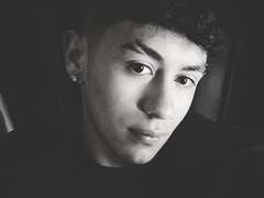 Axelking - male webcam at xLoveCam