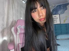 AyameFoxy from xLoveCam