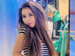 AyeBeauty from xLoveCam