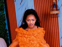 Ayrah-hot - female with black hair webcam at xLoveCam