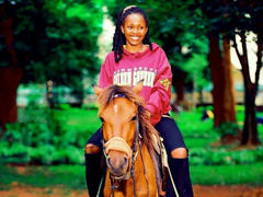 Ayrah-hot - female with black hair webcam at xLoveCam