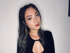 AzumiCutiPie - female with brown hair webcam at xLoveCam