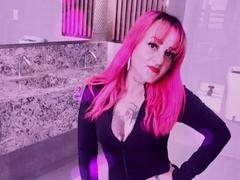AzuraConde - female with red hair webcam at xLoveCam