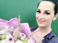 BabeBeautiful - female with black hair and  small tits webcam at xLoveCam