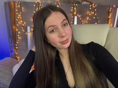 BabeLumi from xLoveCam