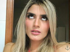 BabeZina from xLoveCam