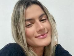 BabeZina - shemale webcam at xLoveCam