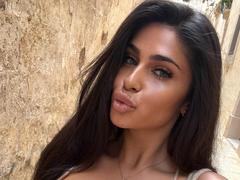 TheArabianPrincess - female with black hair and  big tits webcam at xLoveCam