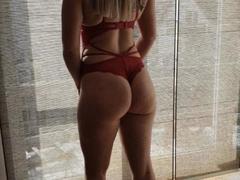 BadAnna-hot - female with brown hair webcam at xLoveCam