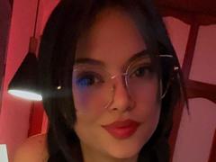 BadBellax69 - female with black hair and  big tits webcam at xLoveCam