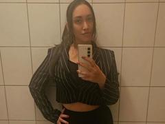 Bad-Bunnies-hot - female with red hair webcam at xLoveCam