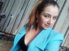 BagiraXZire - female with brown hair and  small tits webcam at xLoveCam