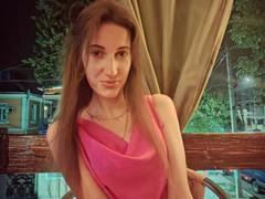 BanyJessie - female with black hair and  big tits webcam at LiveJasmin