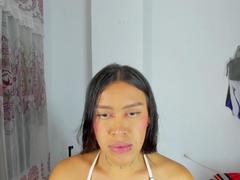 BarbBrie - shemale webcam at xLoveCam