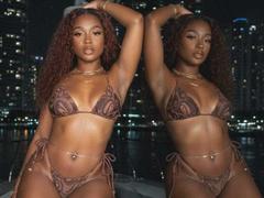 BarbBrowm69 - female with brown hair webcam at xLoveCam