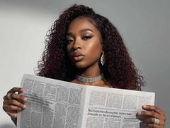 BarbBrowm69 - female with brown hair webcam at xLoveCam