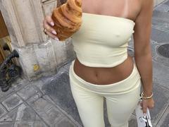 BarbaraG - female with brown hair webcam at xLoveCam