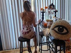 BarbaraLustt - female with brown hair and  big tits webcam at xLoveCam