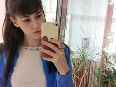 Barbariana - female with brown hair webcam at xLoveCam