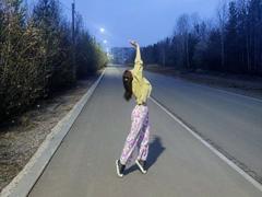 Barbariana - female with brown hair webcam at xLoveCam